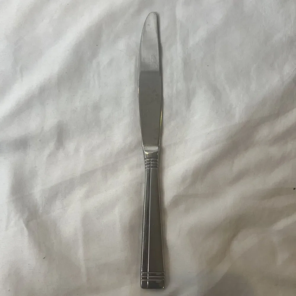 Oneida AMSTERDAM‎ Set of 7 Dinner Knives Stainless Flatware